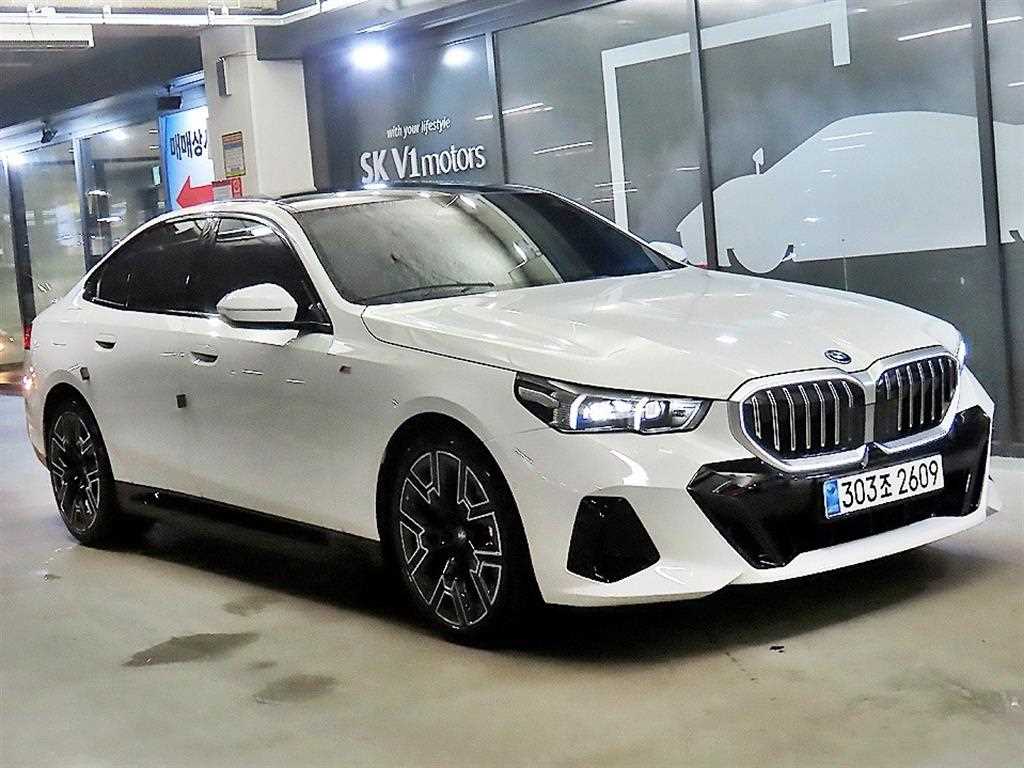BMW 5시리즈 530e xDrive M Sport