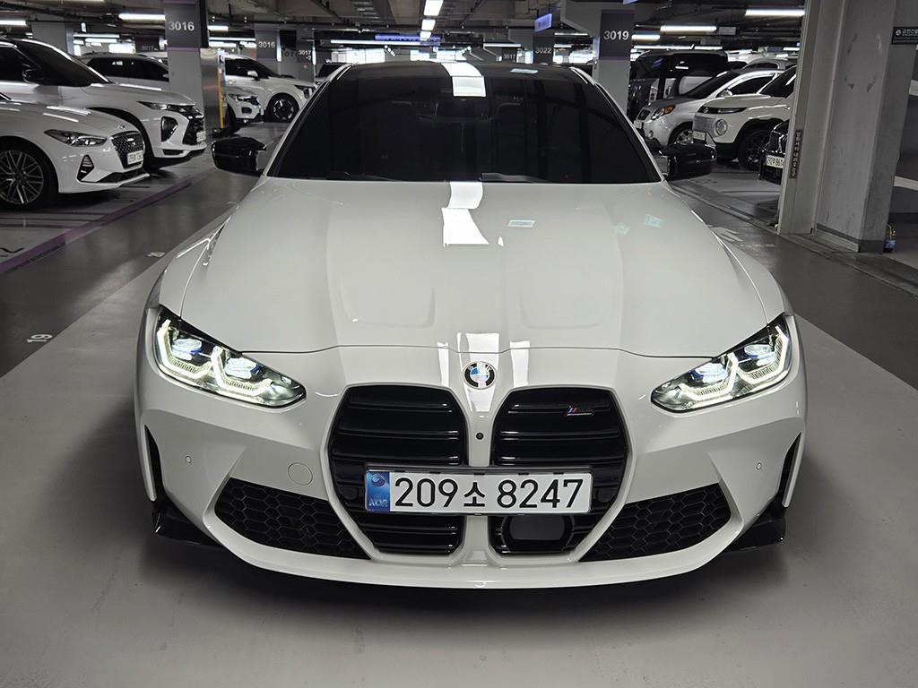 BMW M4 xDrive Coupe Keompetisyeon
