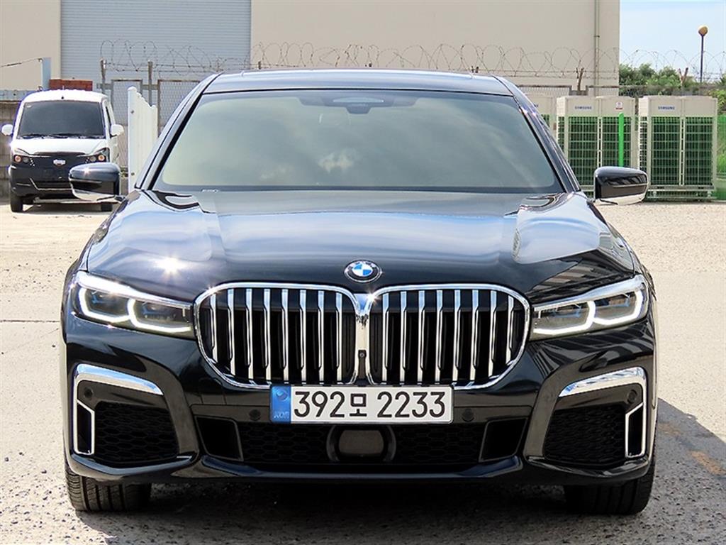 BMW 7 Series 740Li xDrive Sport