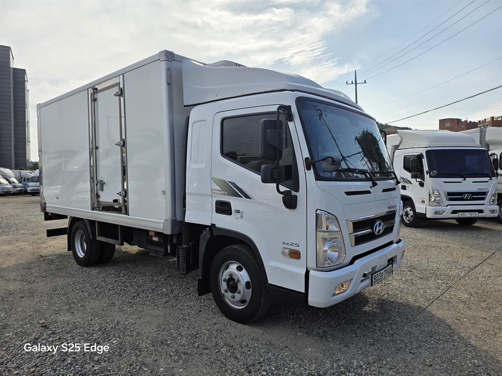 현대 Mighty 2.5t Super Cab Long Body