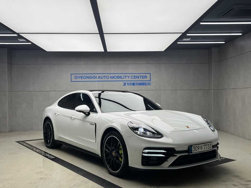 Porsche Panamera 2.9 4 E-HEV
