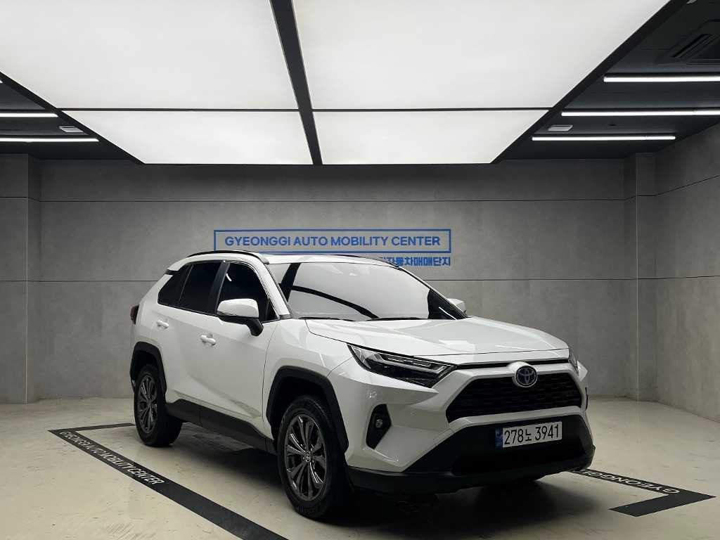 Toyota RAV4 2.5 2WD Hybrid XLE