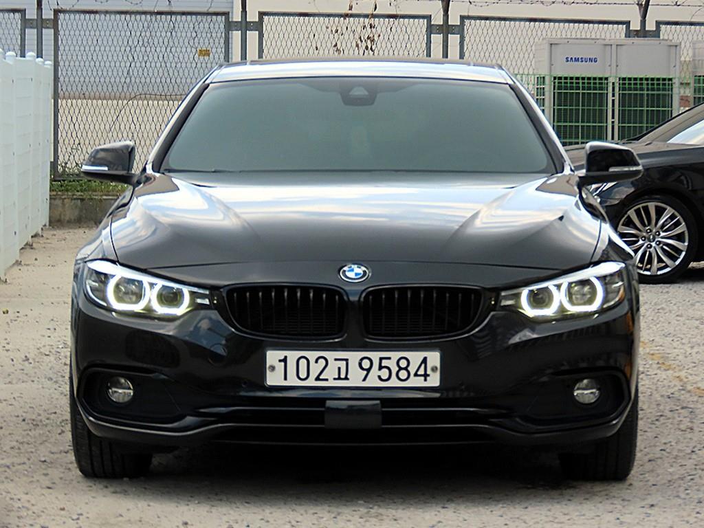BMW 4 Series Coupe 420d xDrive Sport