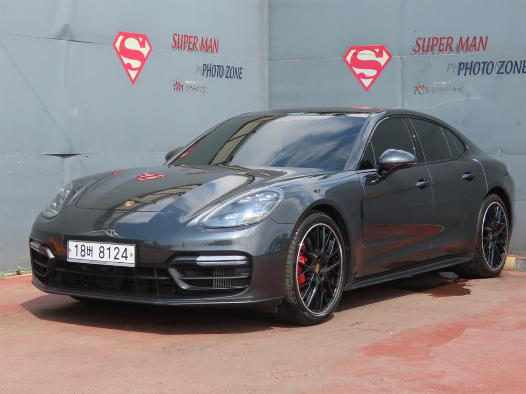 Porsche Panamera 4.0 GTS