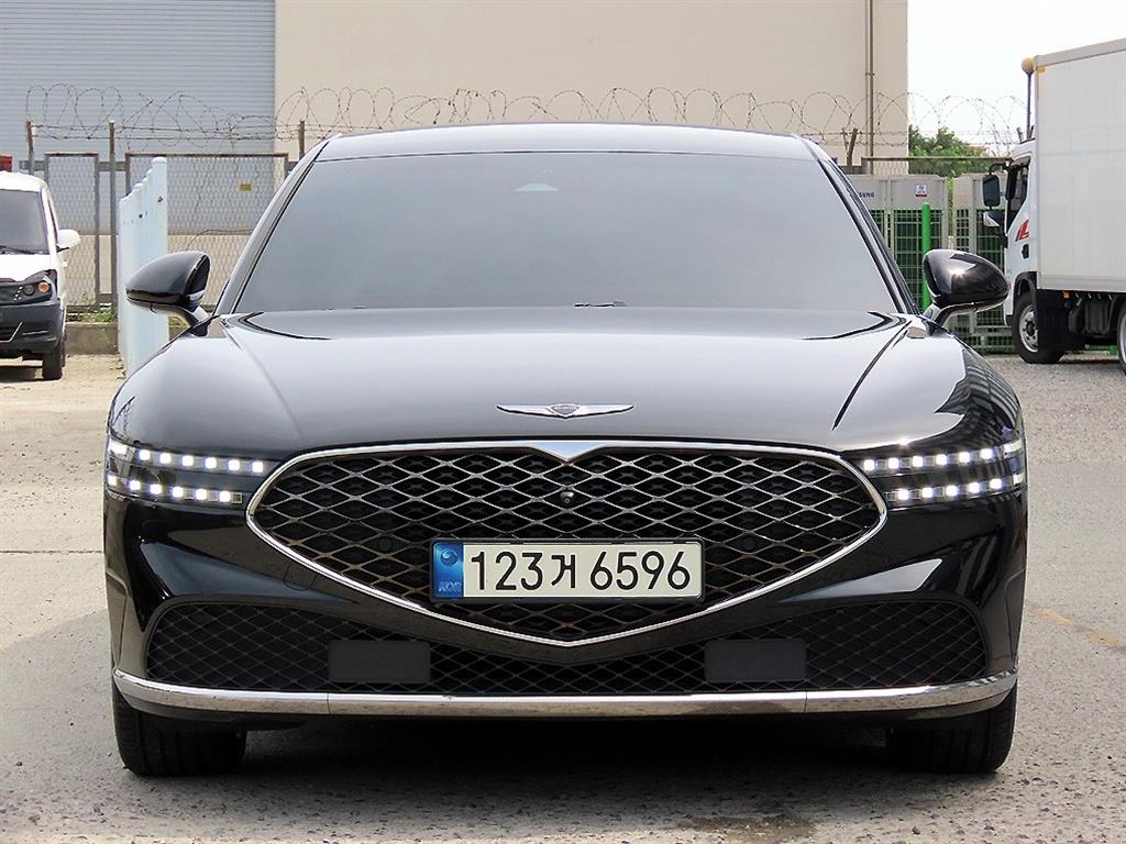 Genesis G90 3.5 Turbo AWD