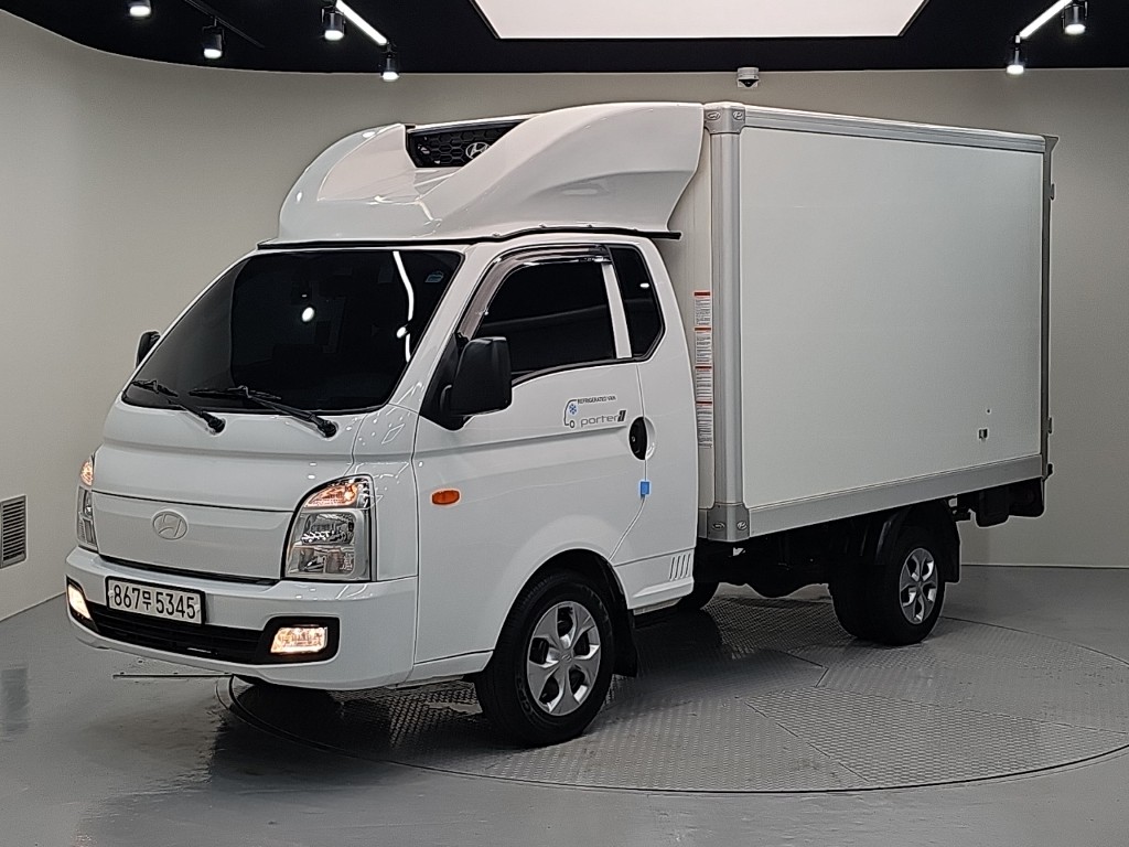 현대 Porter II Refrigerated LPG Super Cab Twin Comp