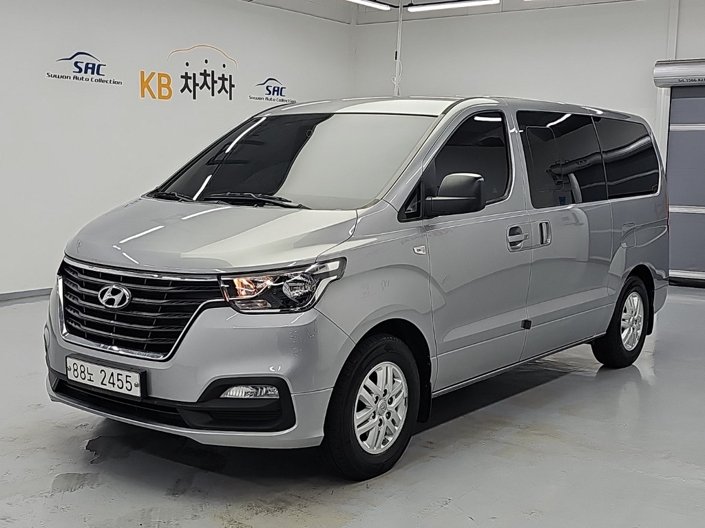 현대 Grand Starex 5 seats Van Smart