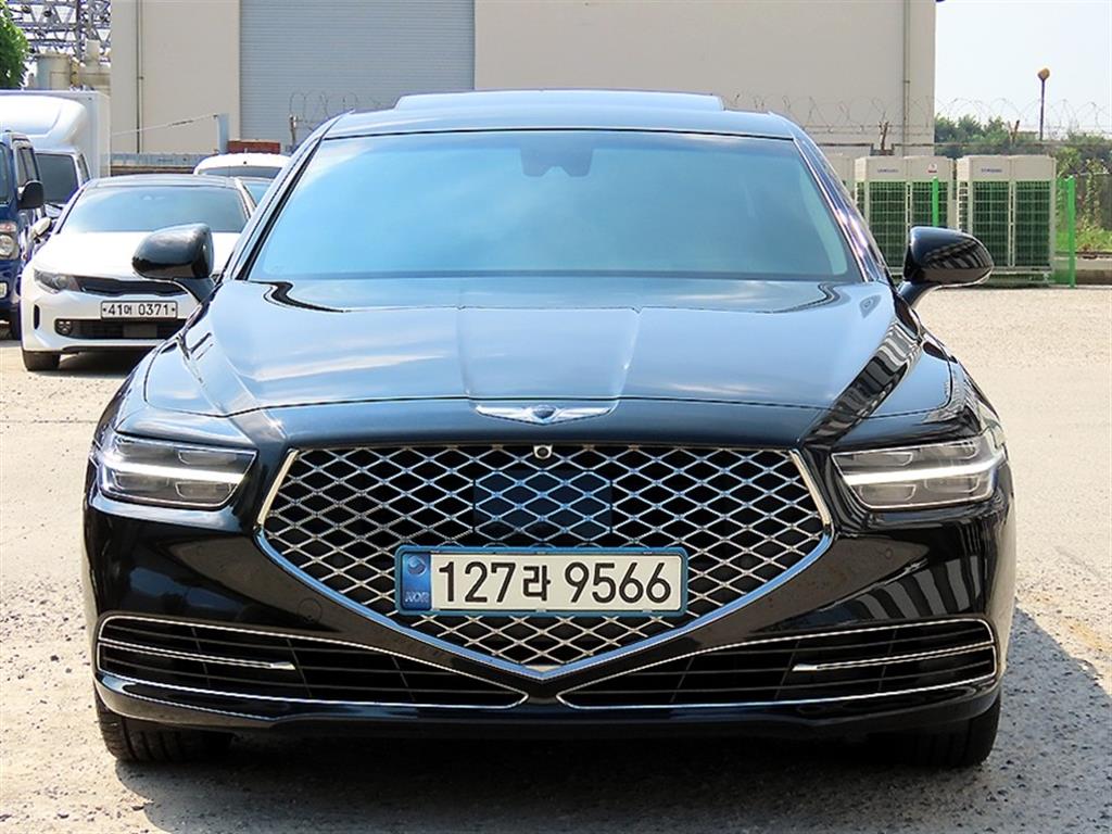 Genesis G90 3.8 AWD Premium Luxury
