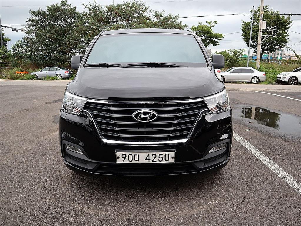 현대 Grand Starex 3 seats Van Smart
