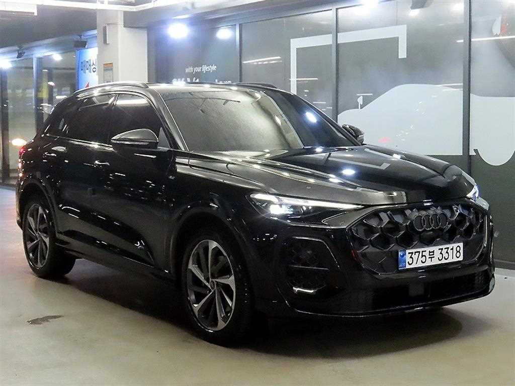 아우디 Q5 45 TFSI Quattro S Line