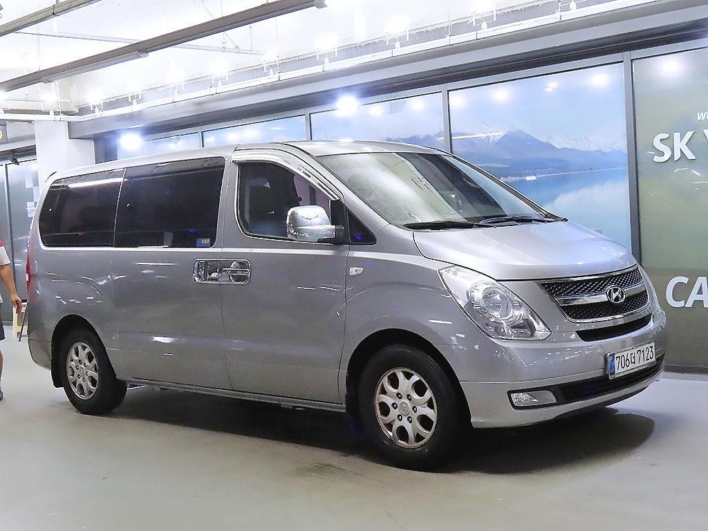 현대 Grand Starex 11 인승 CVX Luxury