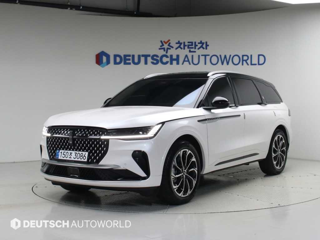 링컨 Nautilus 2.0 4WD Reserve