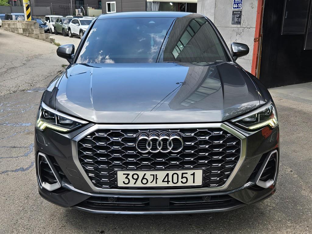아우디 Q3 35 TDI Seupoteubaek Premium
