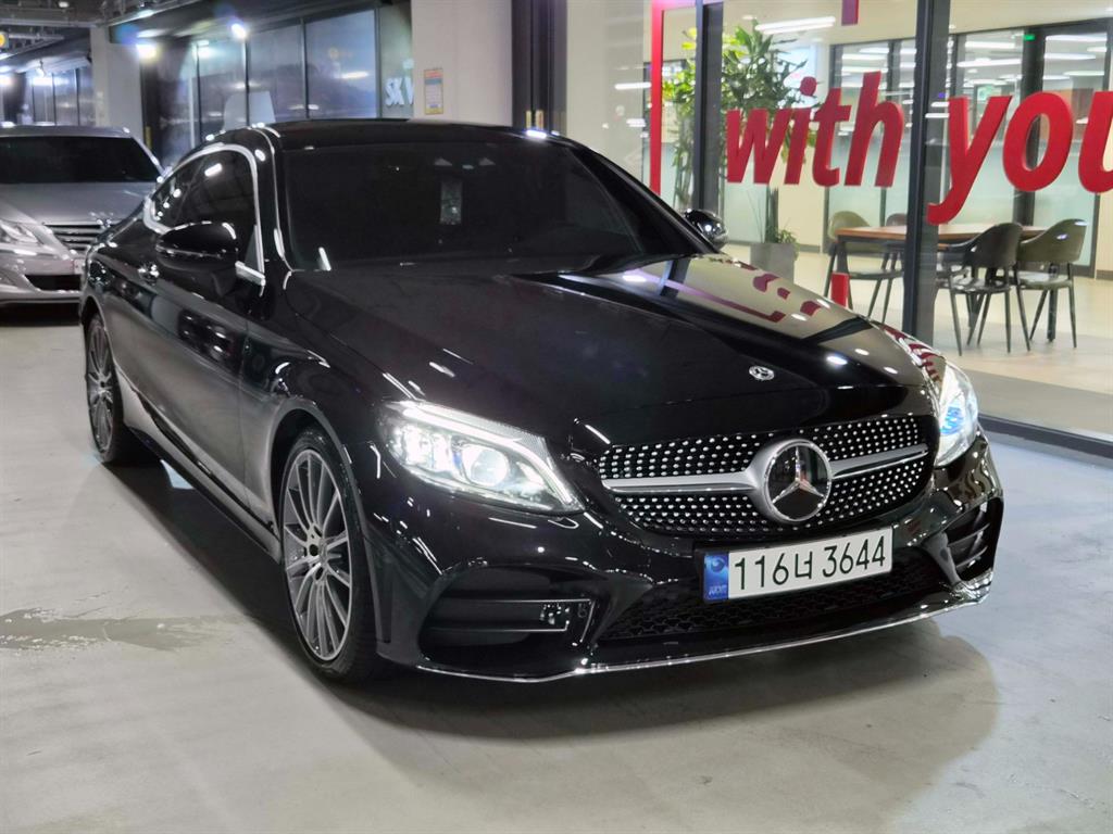 Mercedes-Benz C-Class C200 Coupe