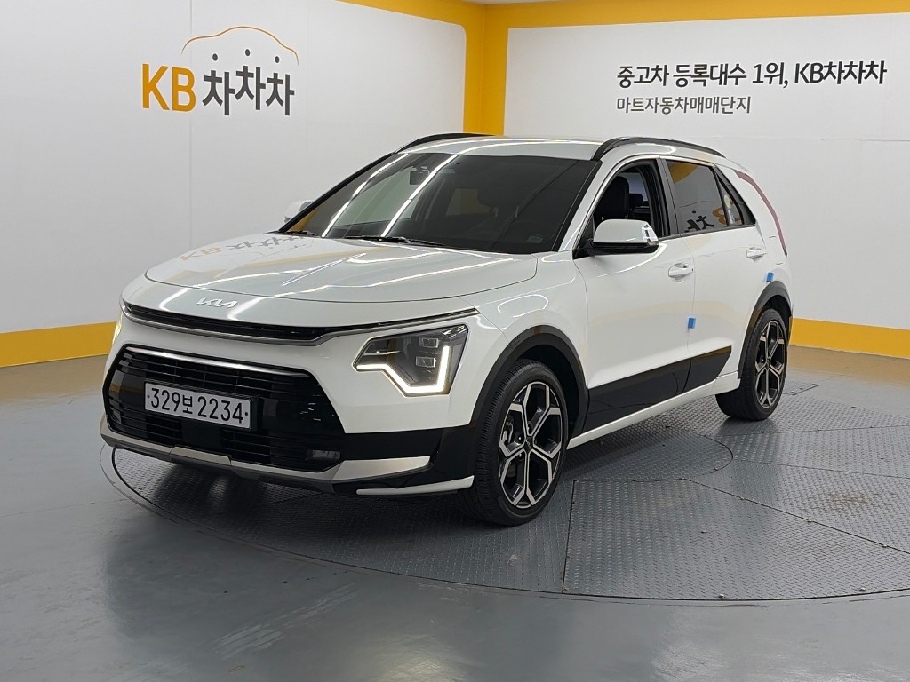 기아 니로 1.6 HEV Prestige