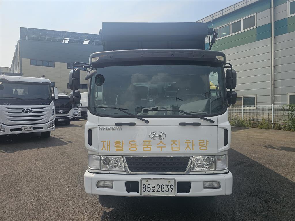 현대 Mega Truck 5t Long Body Plus