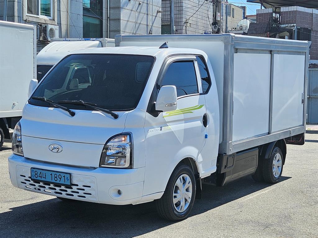 현대 Porter II EV Panel Low Bed