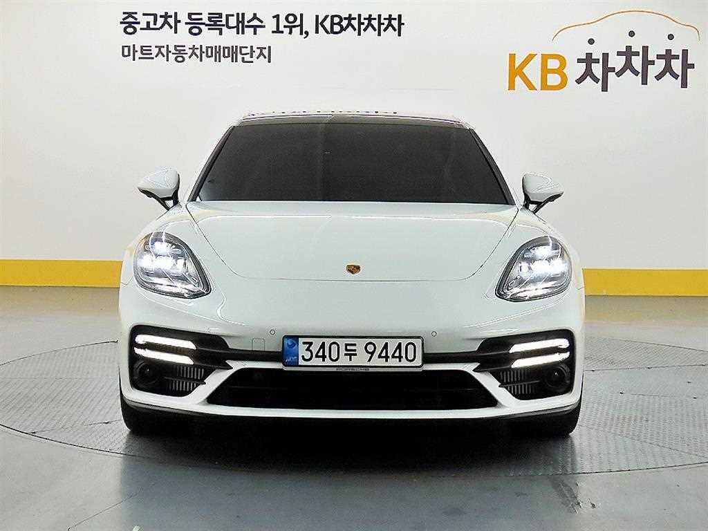 Porsche Panamera 2.9 4