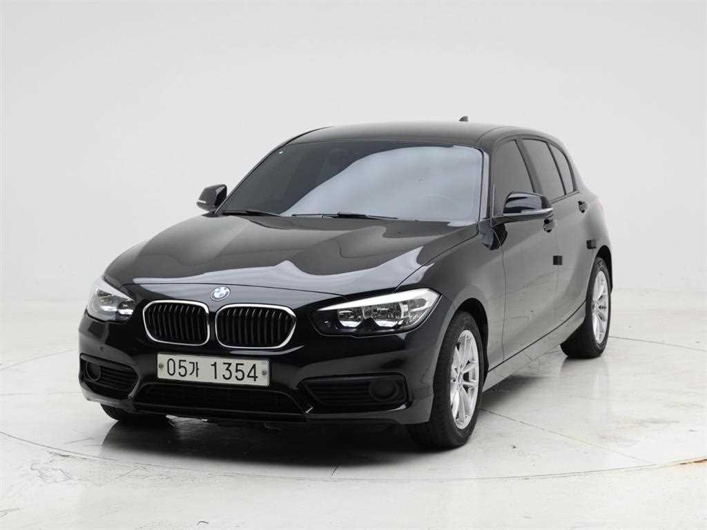 BMW 1 Series 5 хаалга 118d Joi