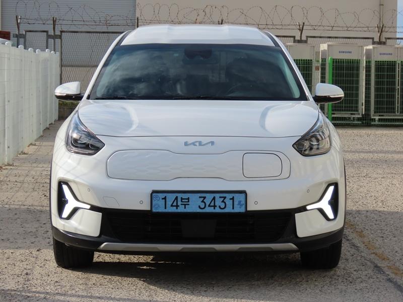 Kia Niro Plus Eoseu