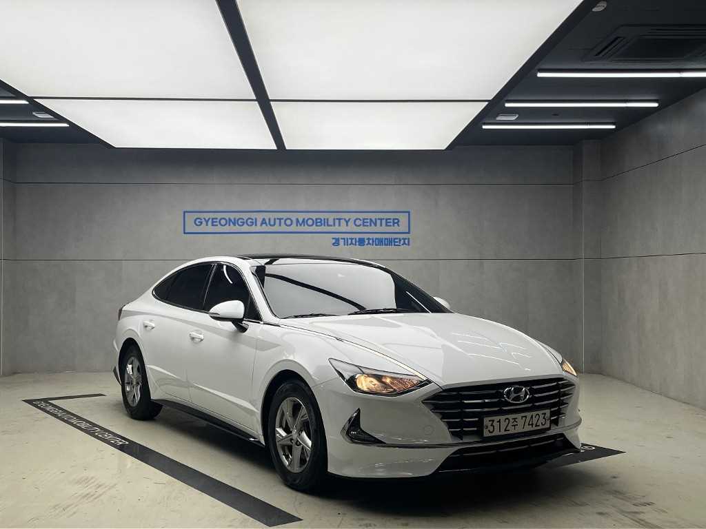 Hyundai Sonata L2.0 Smart