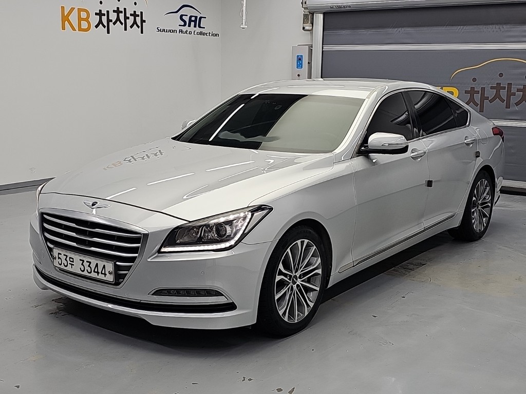 Hyundai Jenesiseudh Jenesiseudh G330 AWD Premium