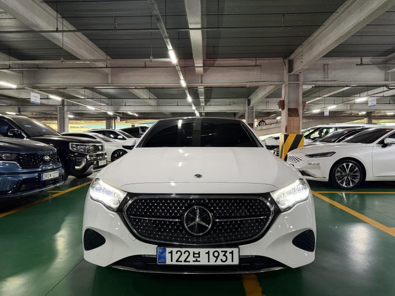 Mercedes-Benz E-Class E200 Avantgarde