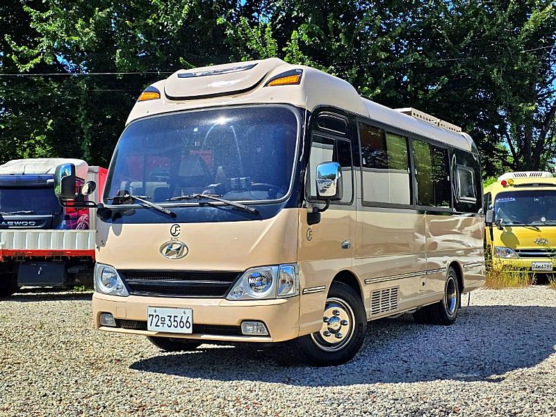 Hyundai County E-Kaunti 25 суудал Pyojunhyeong STD Jagayong
