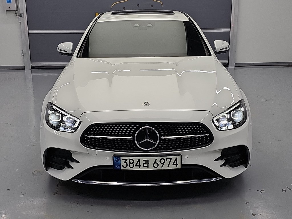 벤츠 E클래스 E220d 4Maetik AMG Line