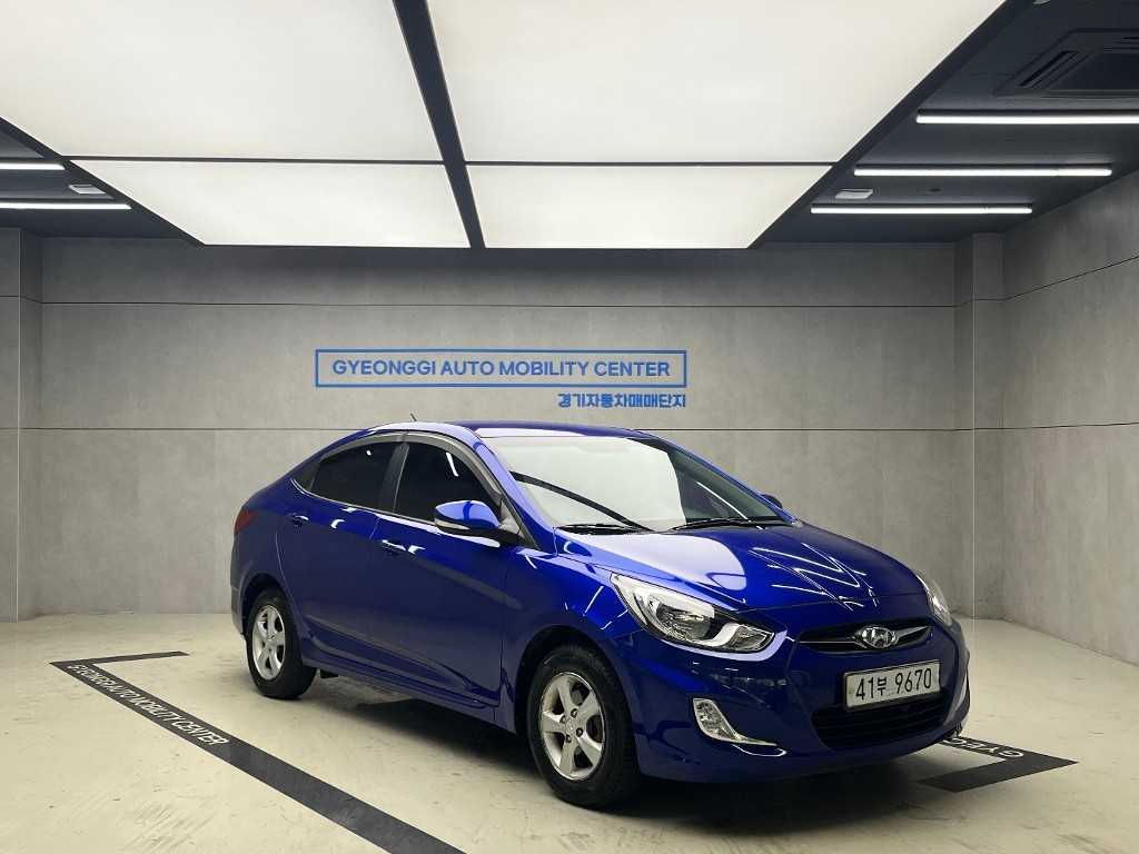현대 엑센트 1.4 VVT Premier