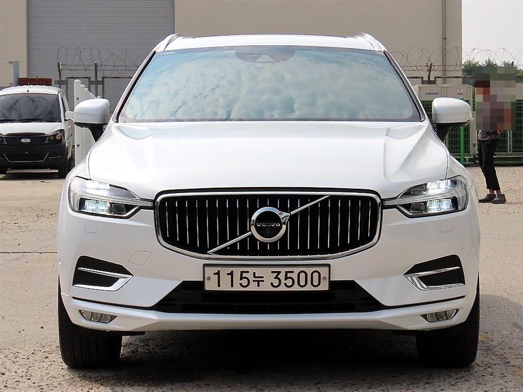 Volvo XC60 D5 AWD Inseukeuripsyeon
