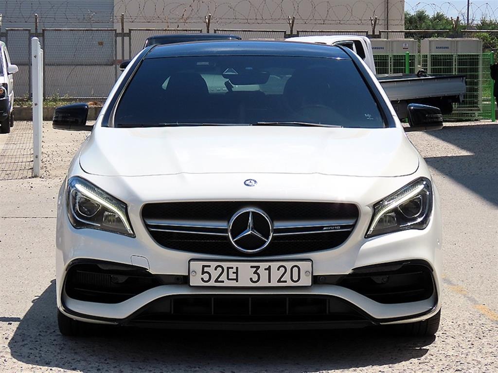 Mercedes-Benz CLA CLA45 AMG 4Maetik