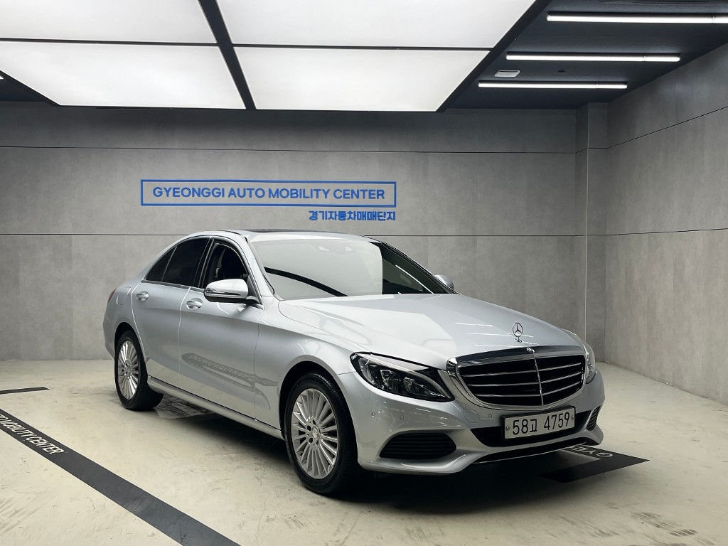 벤츠 C클래스 C220 d Exclusive