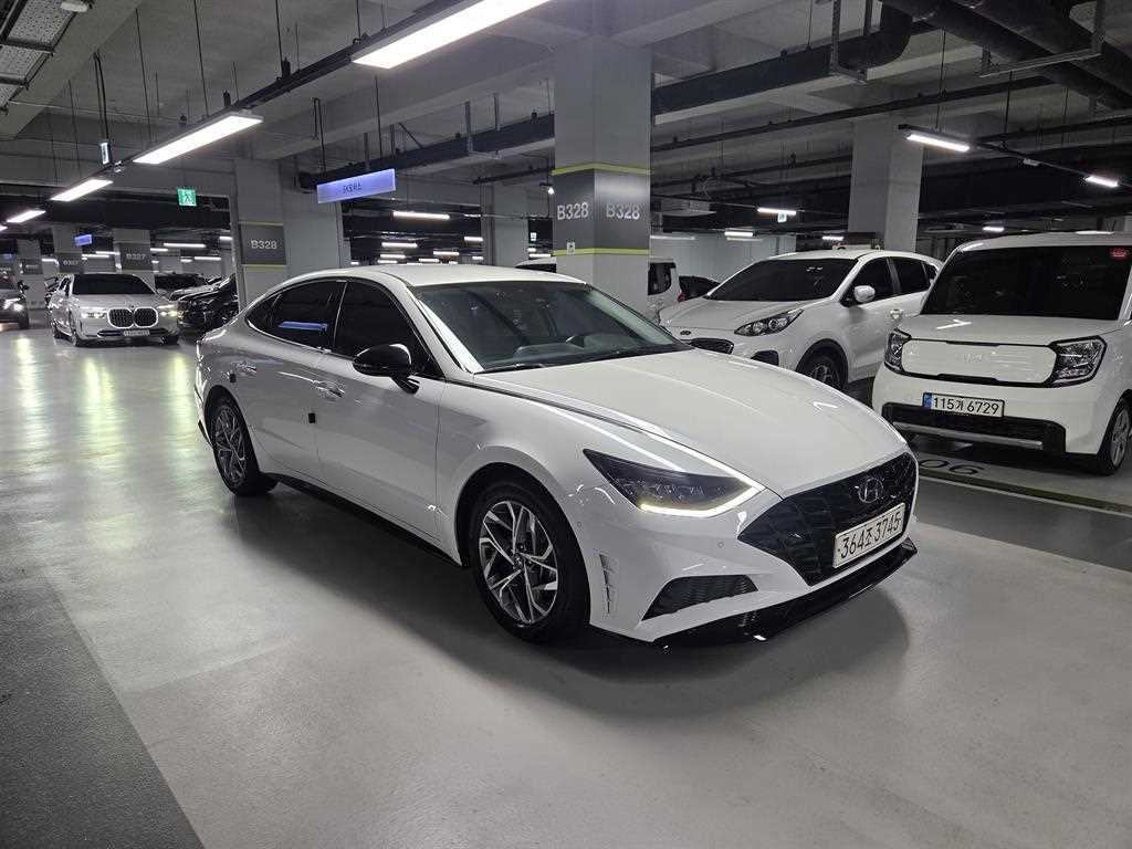 현대 쏘나타 G2.0 Premium Plus