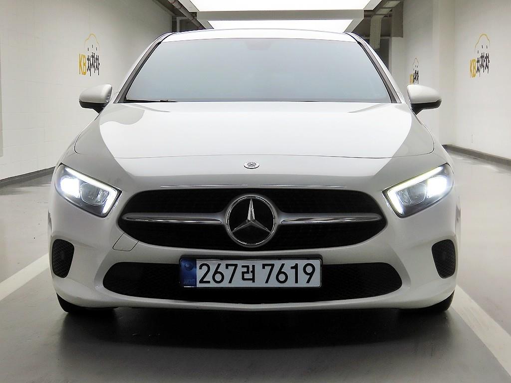 벤츠 A-Class A200d