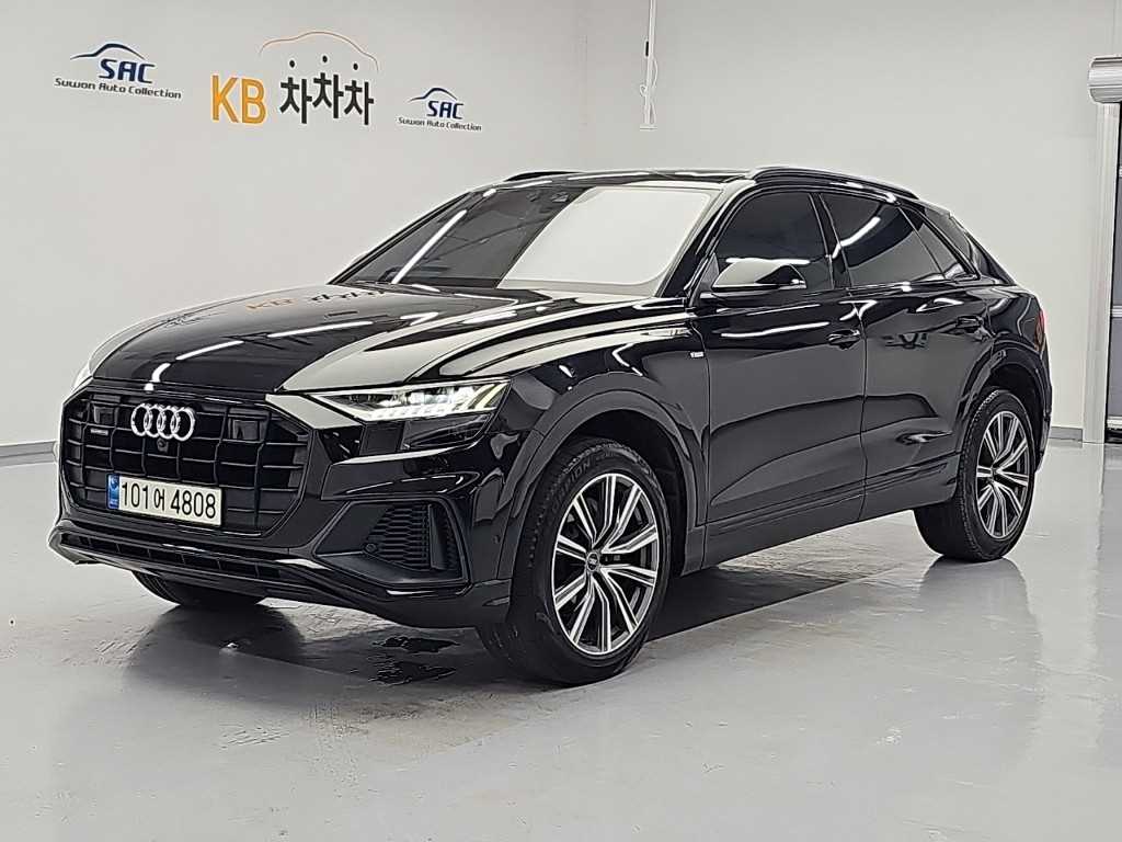 아우디 Q8 55 TFSI Quattro Premium