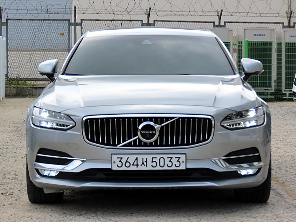Volvo S90 D5 AWD