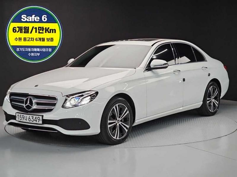 벤츠 E클래스 E220d Avantgarde