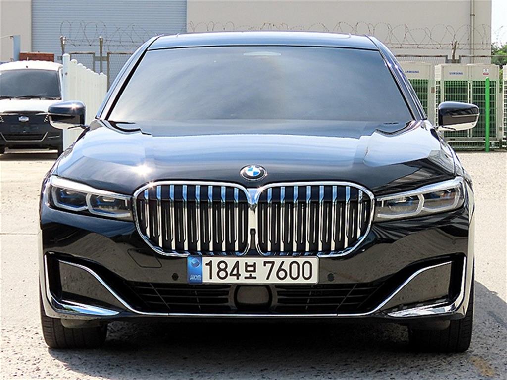 BMW 7 Series 730Ld xDrive Dijain Pyueo Ekselreonseu