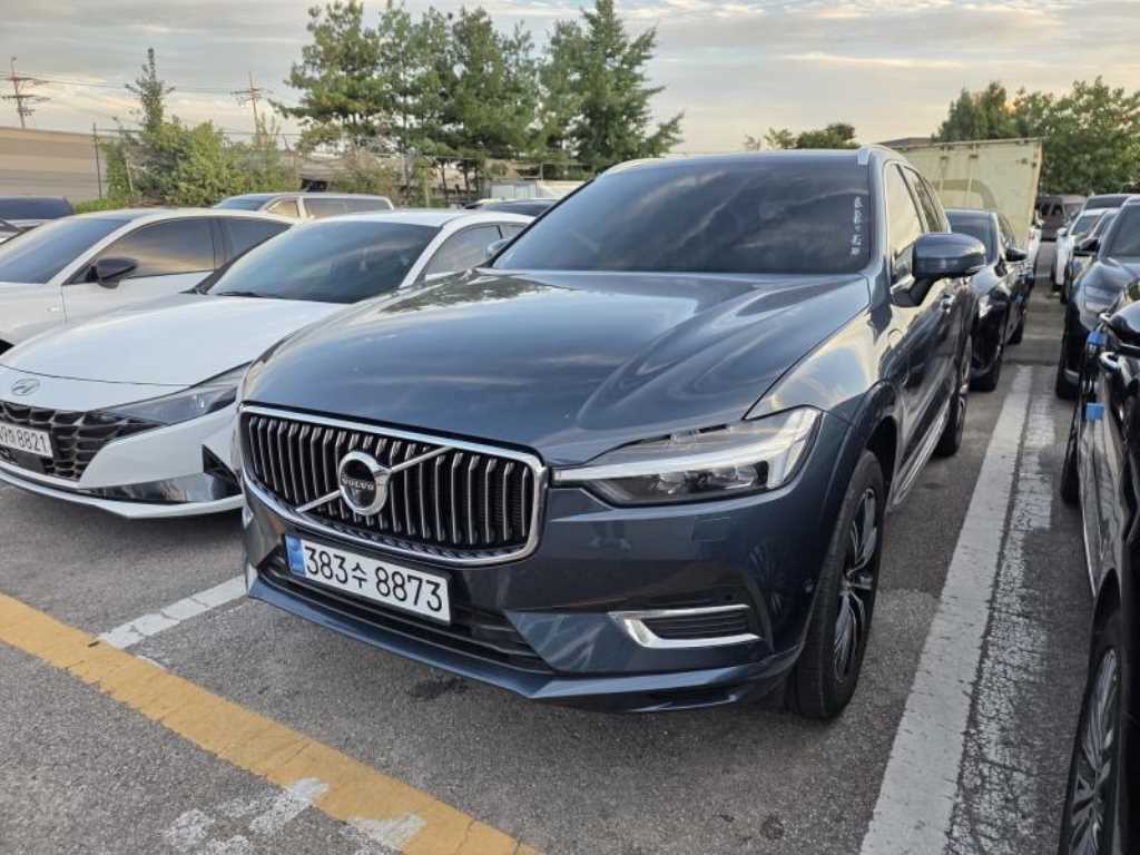 Volvo XC60 T8 AWD Inseukeuripsyeon