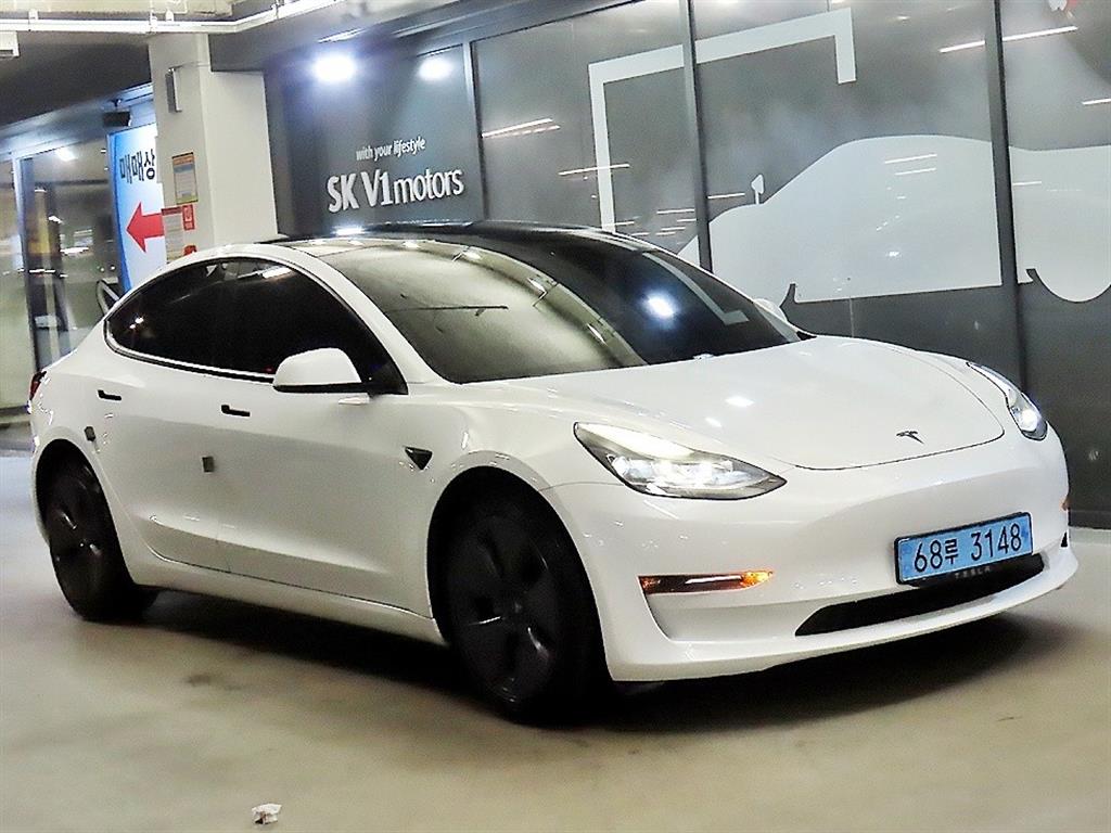 테슬라 Model 3 AWD Rong Reinji