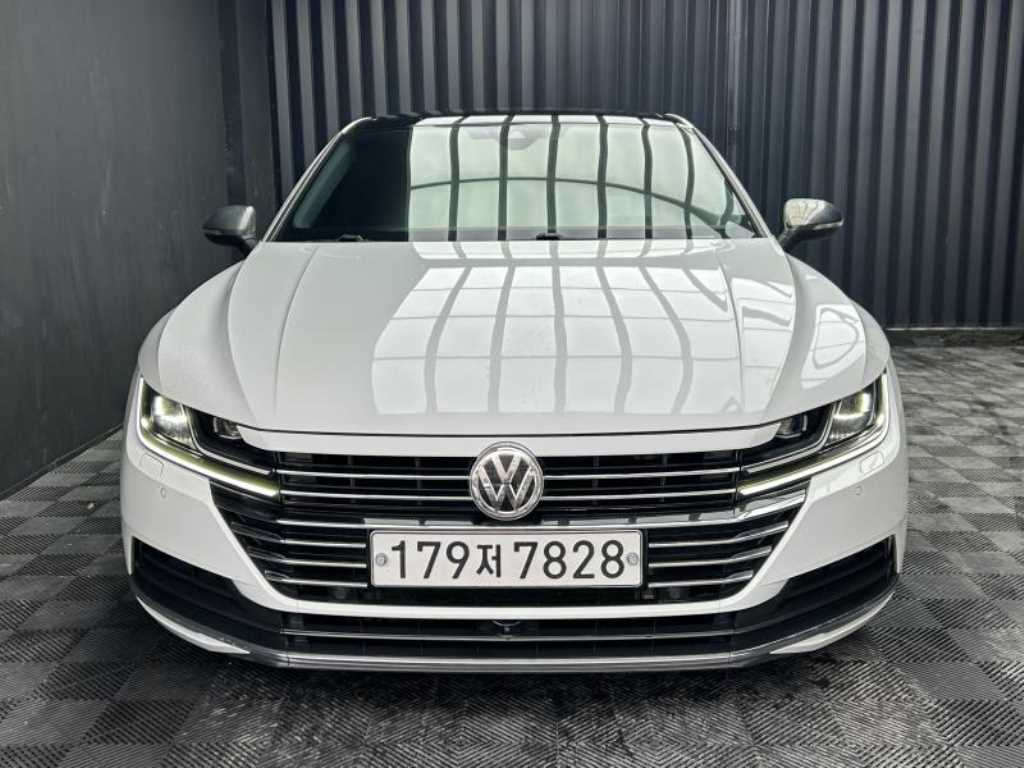폭스바겐 아테온 2.0 TDI Elegance Prestige