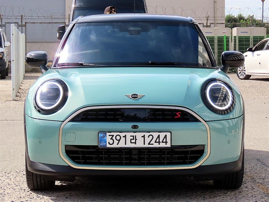 미니 쿠퍼 5 door 2.0 S Peibeodeu