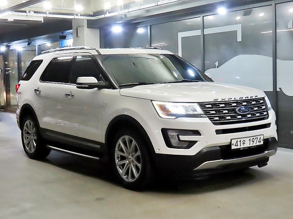 포드 익스플로러 2.3 AWD Limited