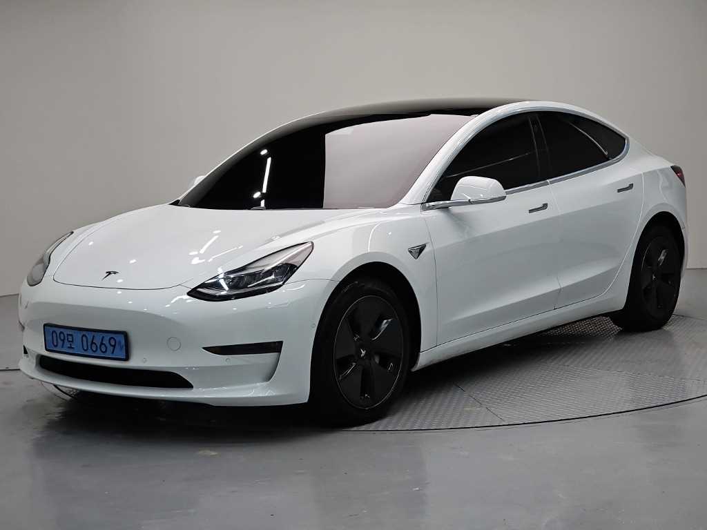 테슬라 Model 3 AWD Rong Reinji
