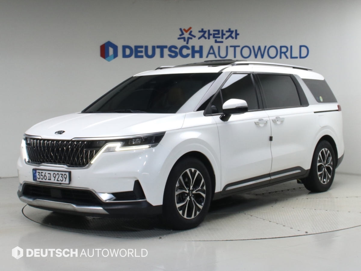 Kia Carnival 9 seats Noblesse