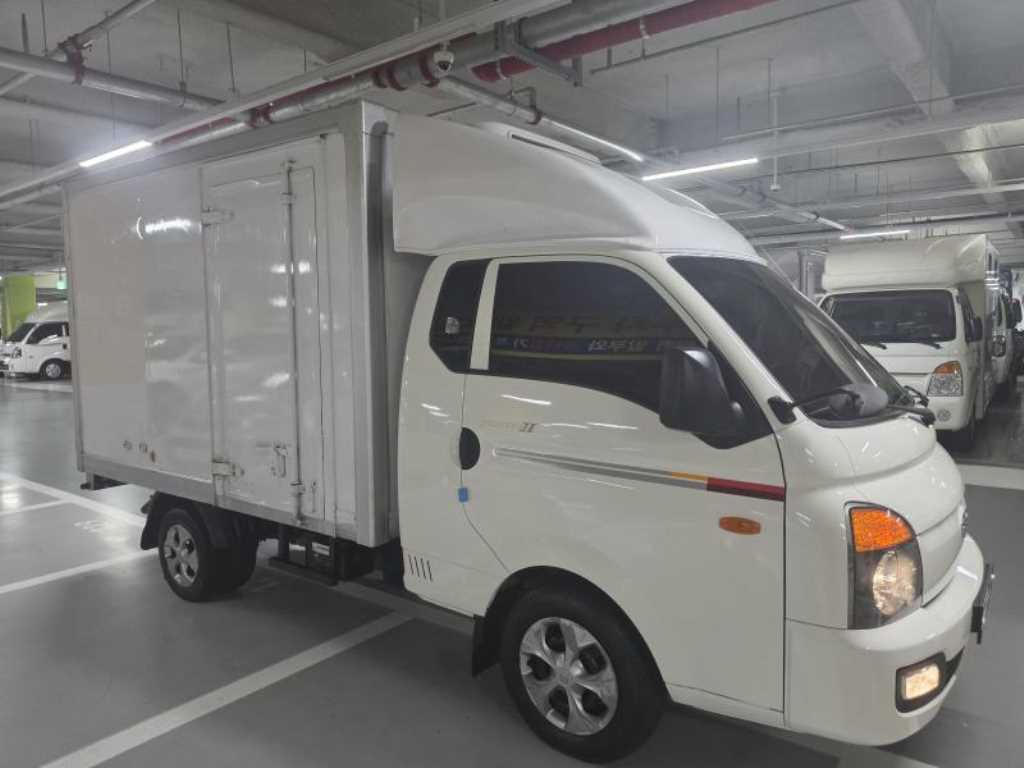 현대 Porter II Refrigerated Super Cab