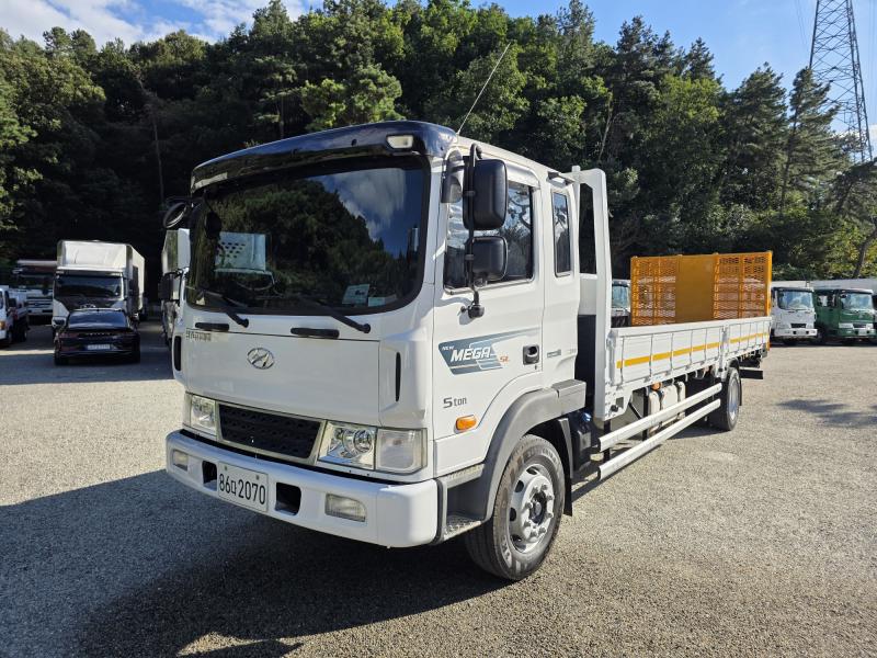 Hyundai Mega Truck 5т Урт бие Plus