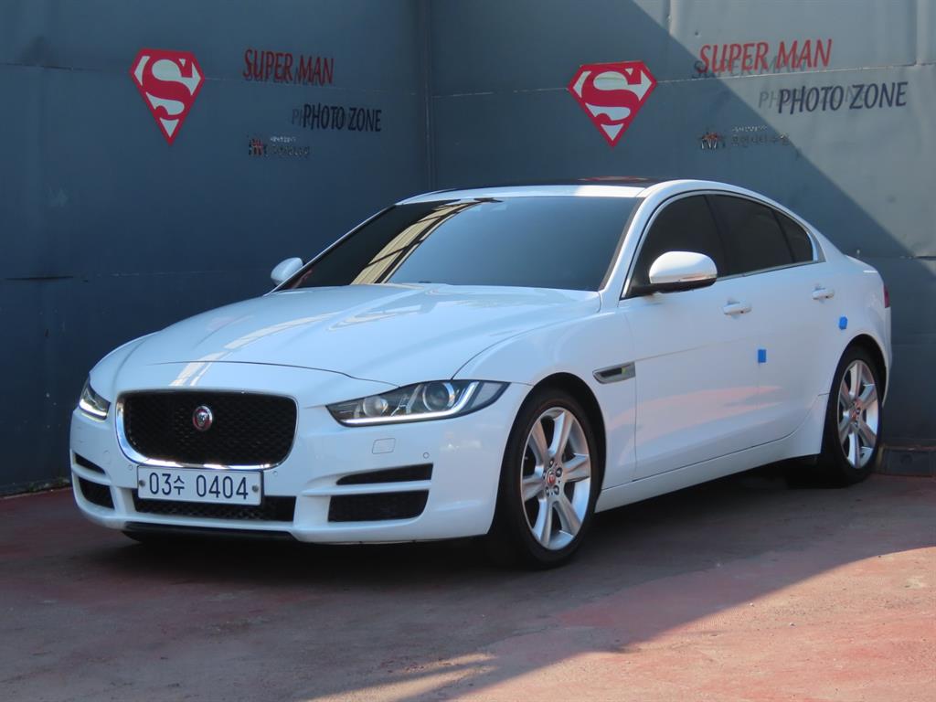 재규어 XE 2.0 20d Poteupolrio
