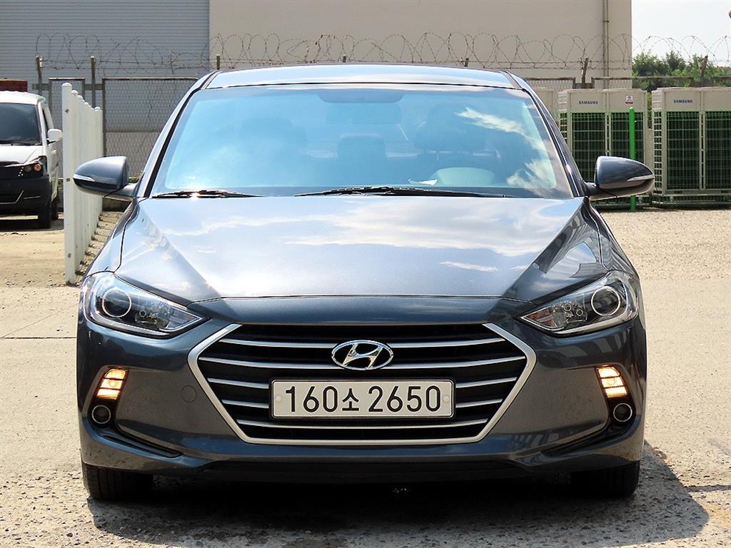 Hyundai Avante 1.6 Smart